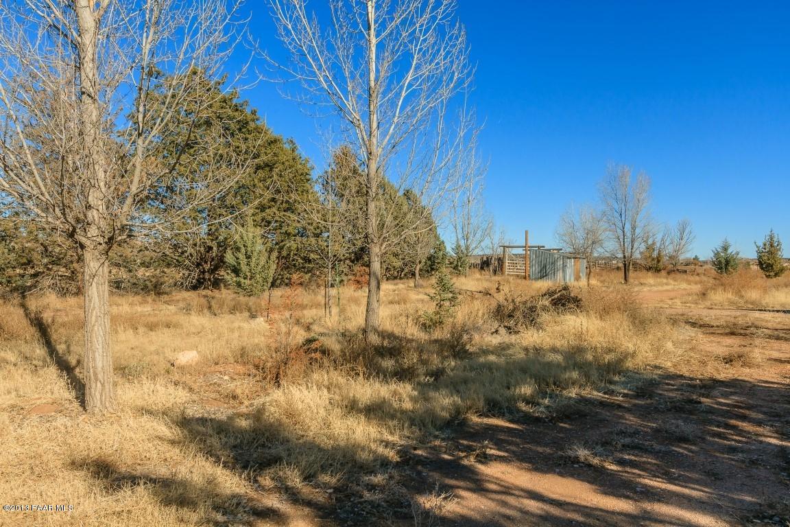 25375 North Stump Road Paulden, AZ 86334 - Photo 23 of 25 a view of yard covered with snow