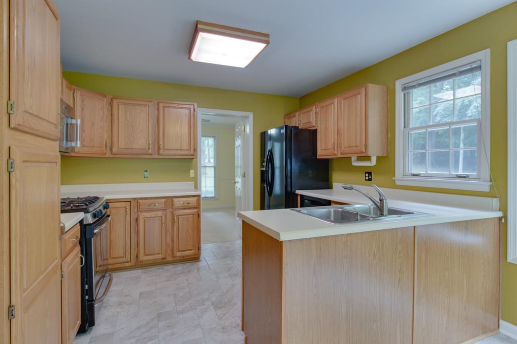 899 Thompson Road Pegram, TN 37143 - Photo 15 of 30 Gallery Image 15