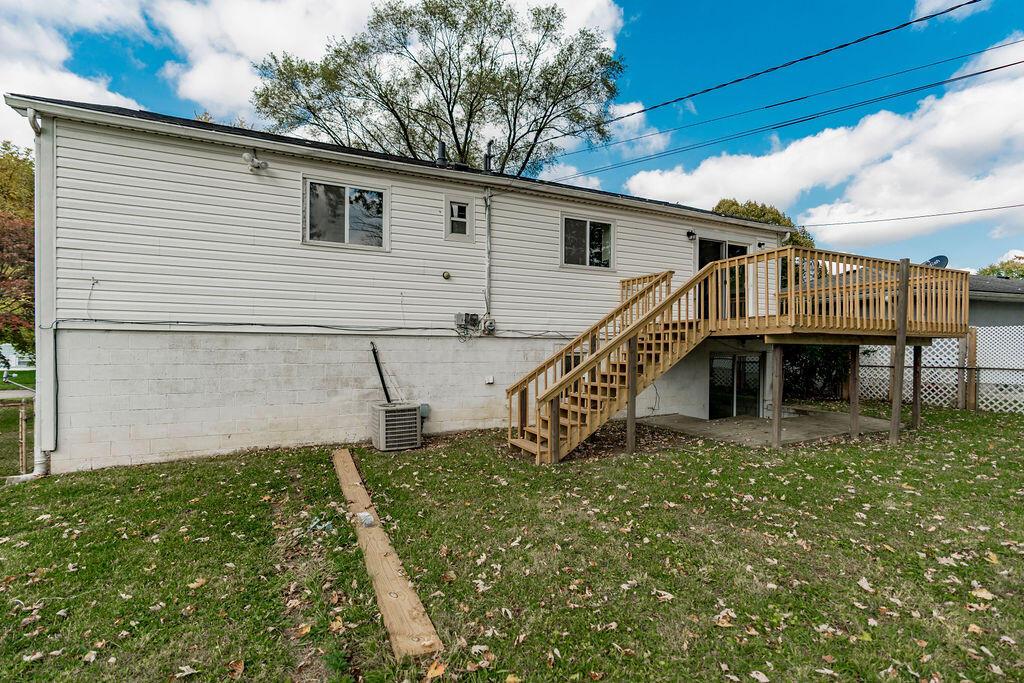 1864 Woodcrest Road Columbus, OH 43232 - Photo 20 of 20 R1 (20)