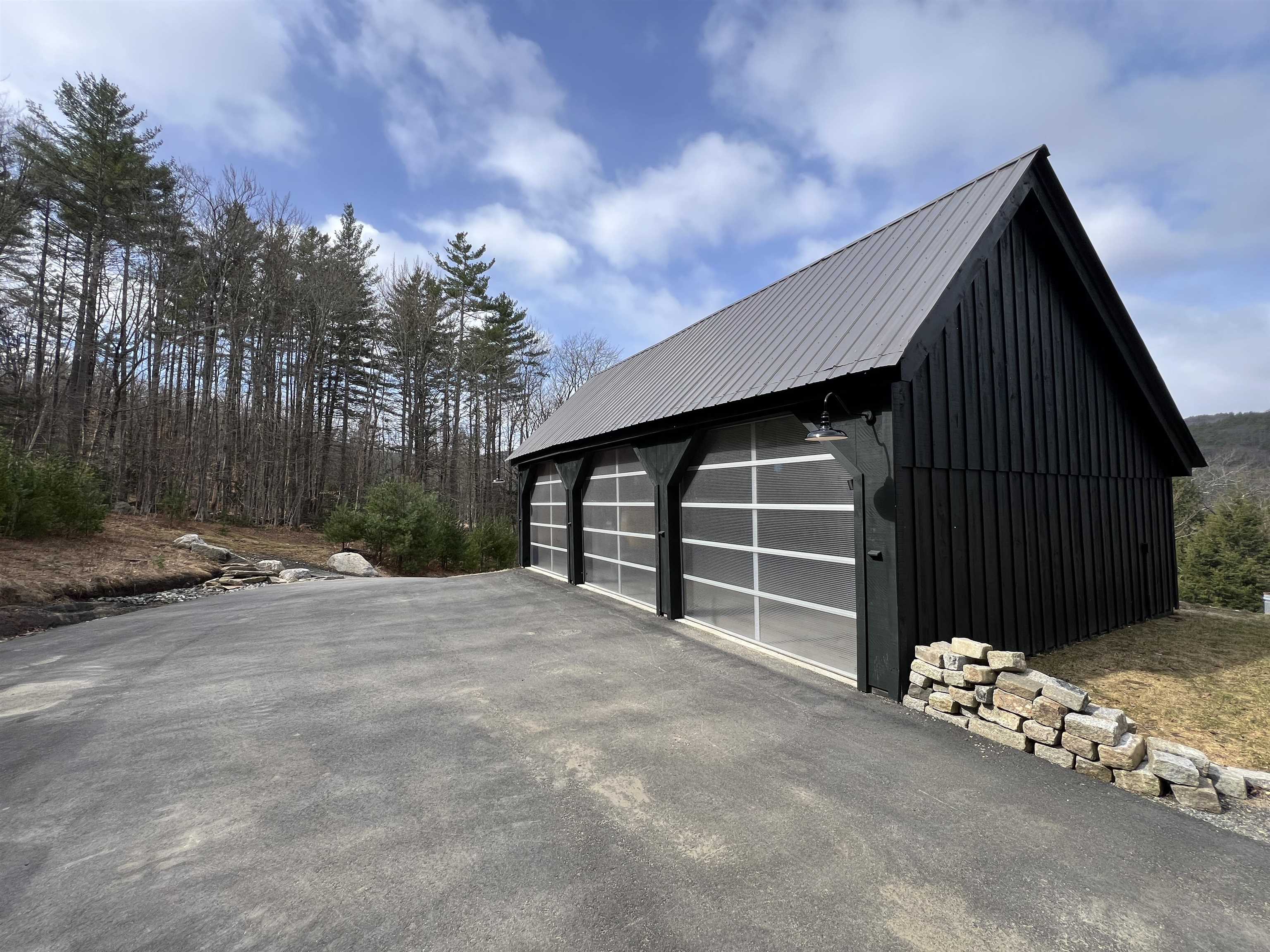 198 East Hill Road Wardsboro, VT 05355 - Photo 25 of 35