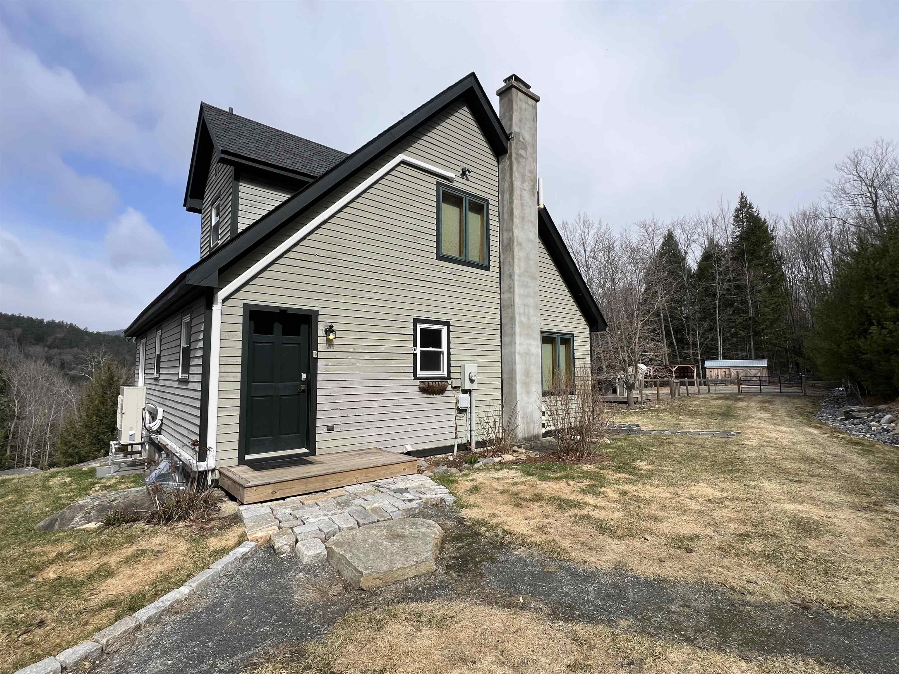 198 East Hill Road Wardsboro, VT 05355 - Photo 26 of 35