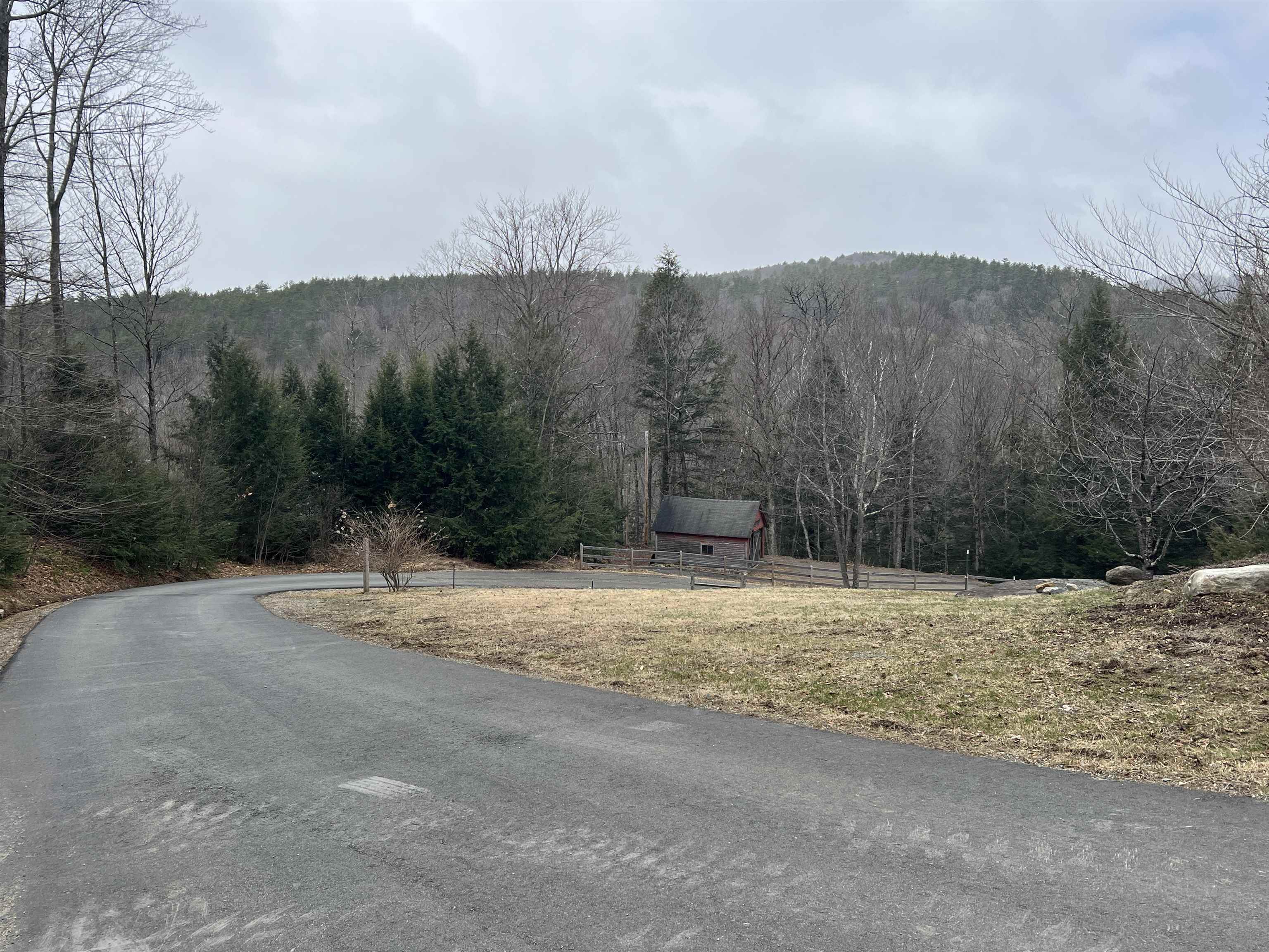 198 East Hill Road Wardsboro, VT 05355 - Photo 29 of 35