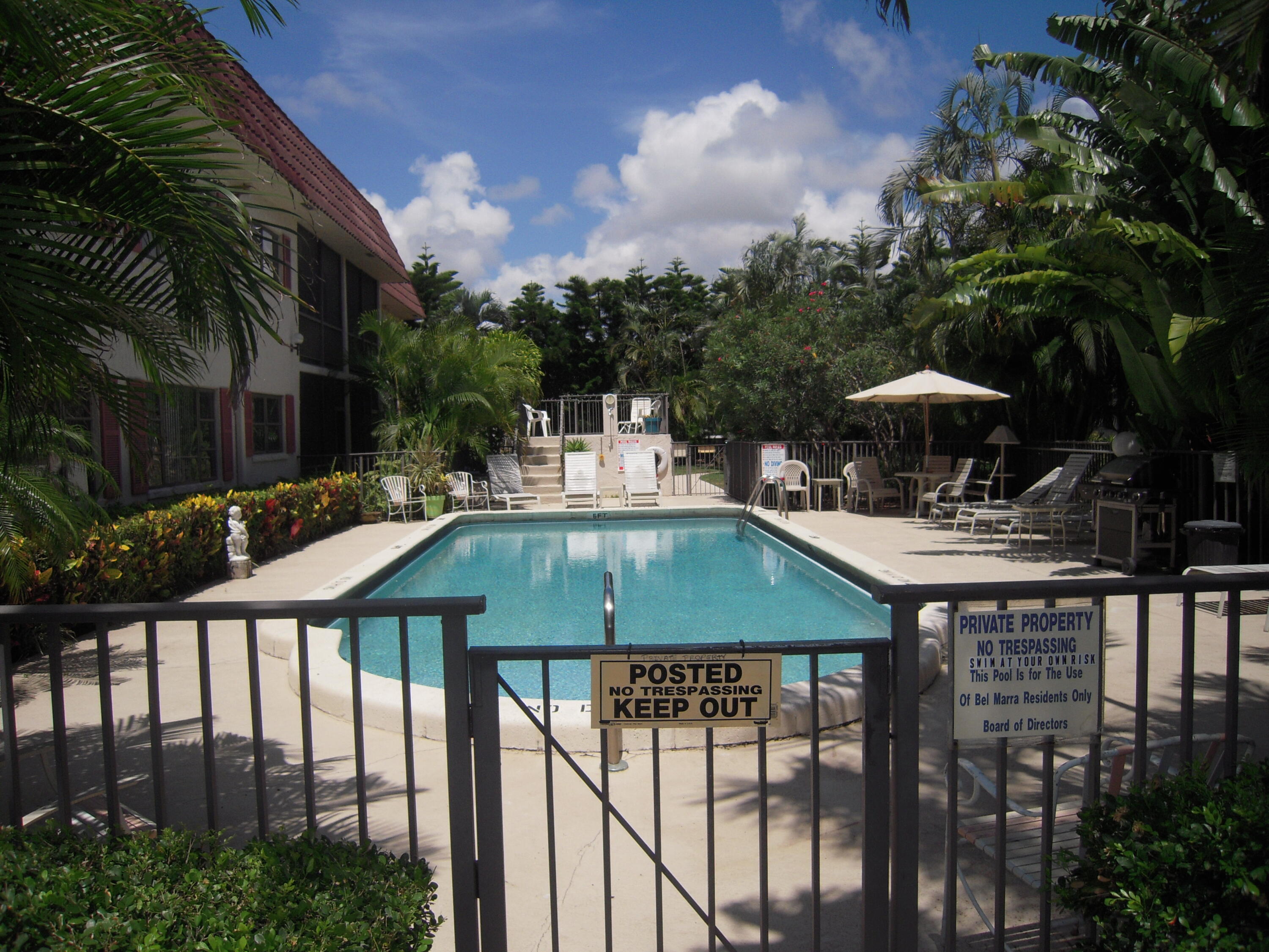 660 Dover Street, Unit A10 Boca Raton, FL 33487 - Photo 13 of 17 Pool