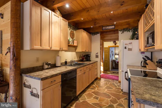 $350,000 | 85 Stockslager Road, Oakland, MD 21550