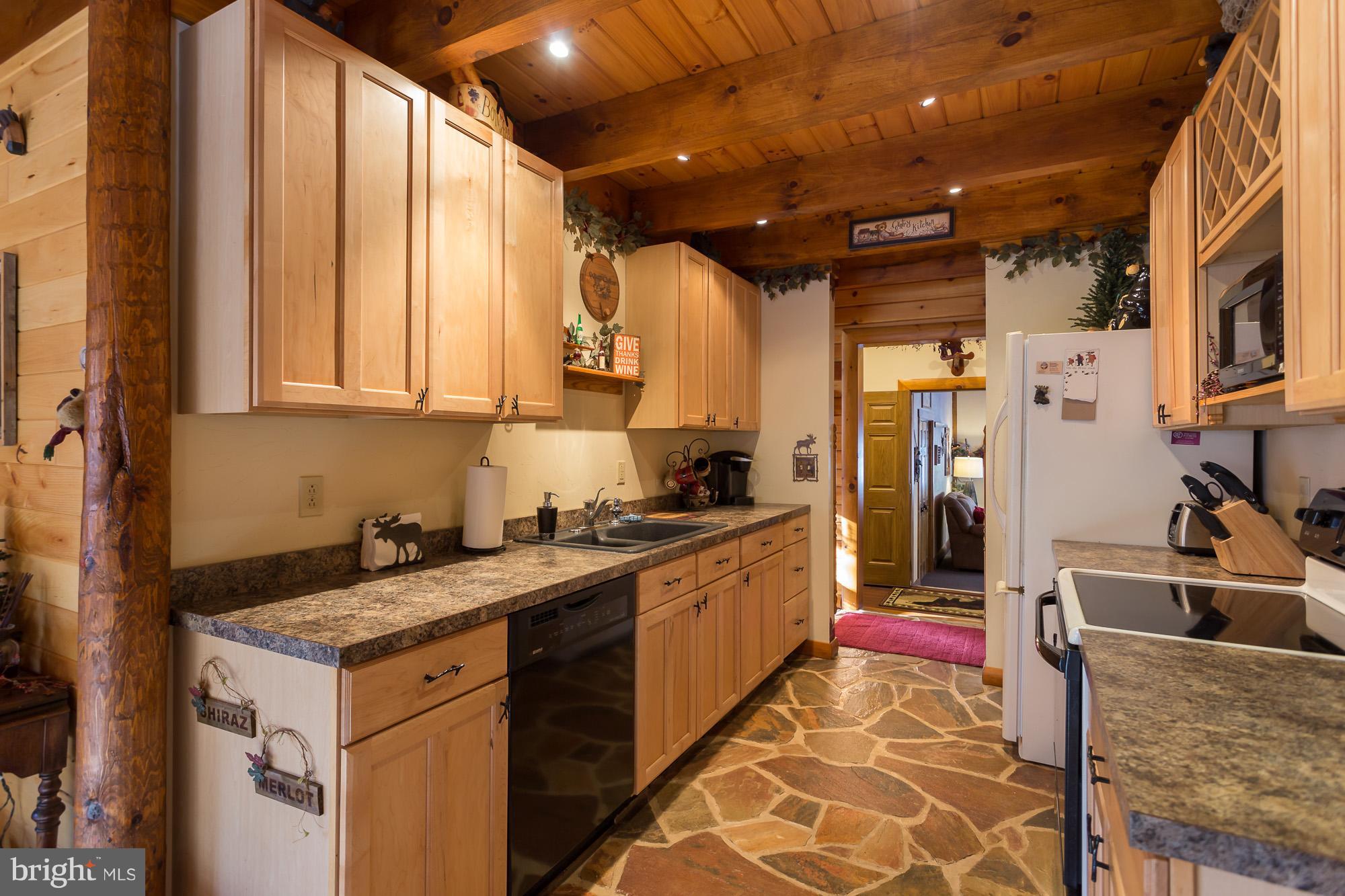 85 Stockslager Road Oakland, MD 21550 - Photo 9 of 30 Kitchen