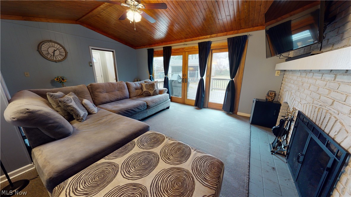 1527 Edgefield Road Lyndhurst, OH 44124 - Photo 10 of 25 Family Room with French sliding doors that lead to the deck