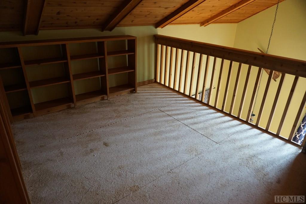 89 Picklesimer Road Highlands, NC 28741 - Photo 6 of 18 Gallery Image 6
