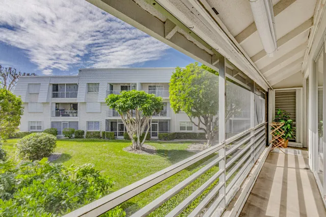 $2,500 | 1201 Sugar Sands Boulevard, Unit 7, Singer Island, FL 33404