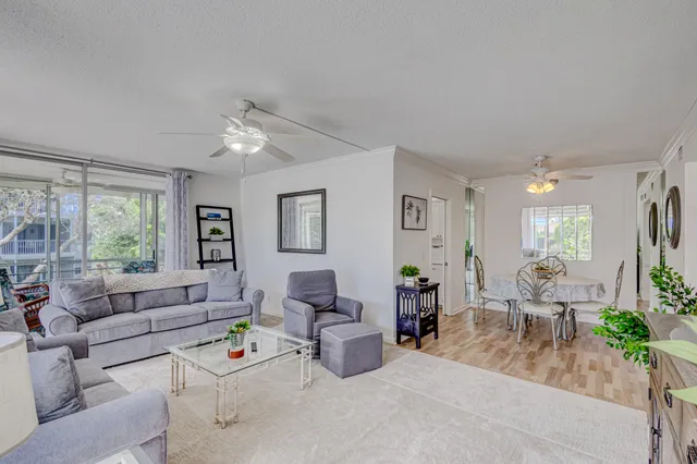 $2,500 | 1201 Sugar Sands Boulevard, Unit 7, Singer Island, FL 33404