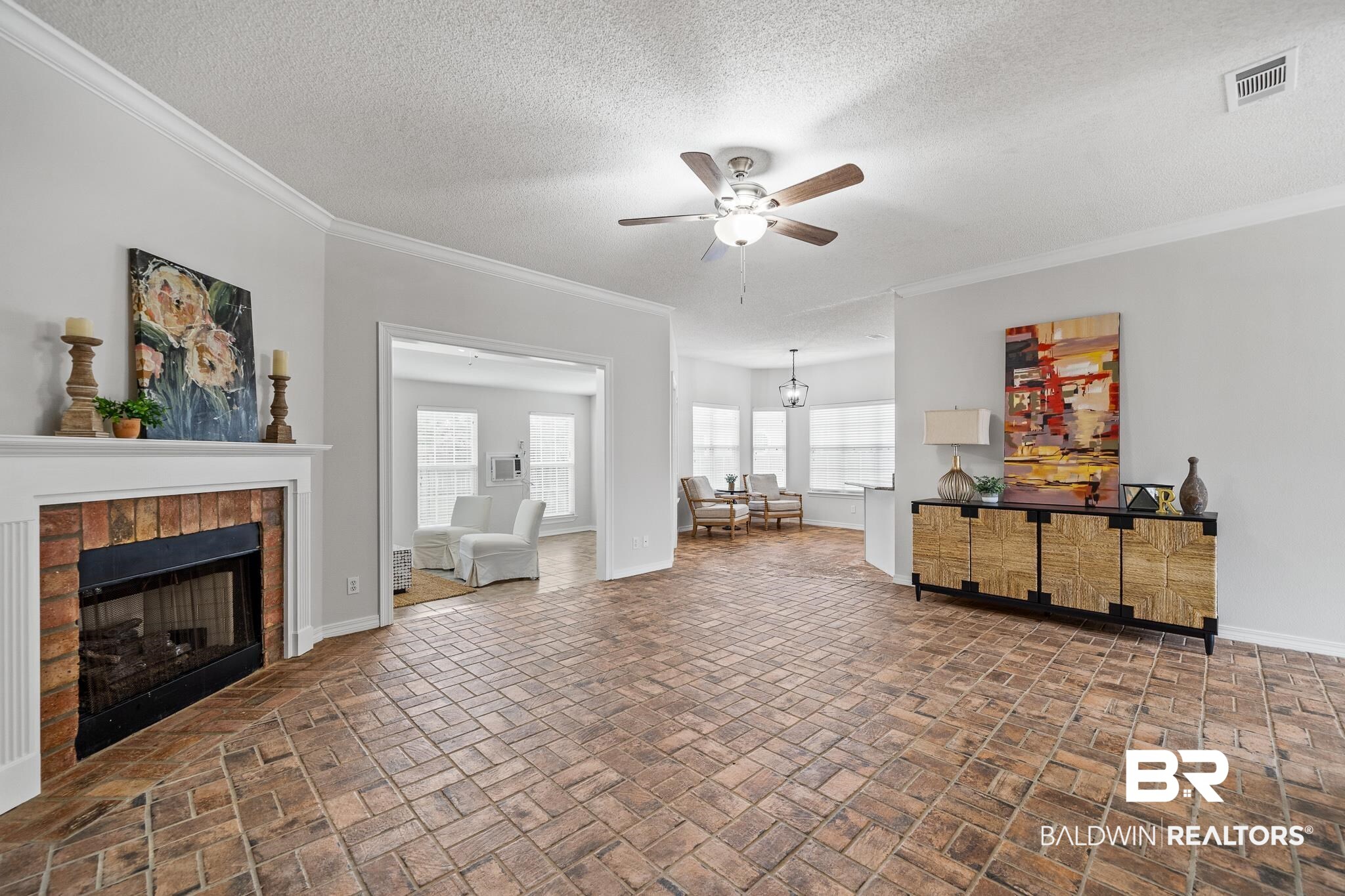7334 Highpointe Place East Daphne, AL 36527 - Photo 11 of 32 Living Room