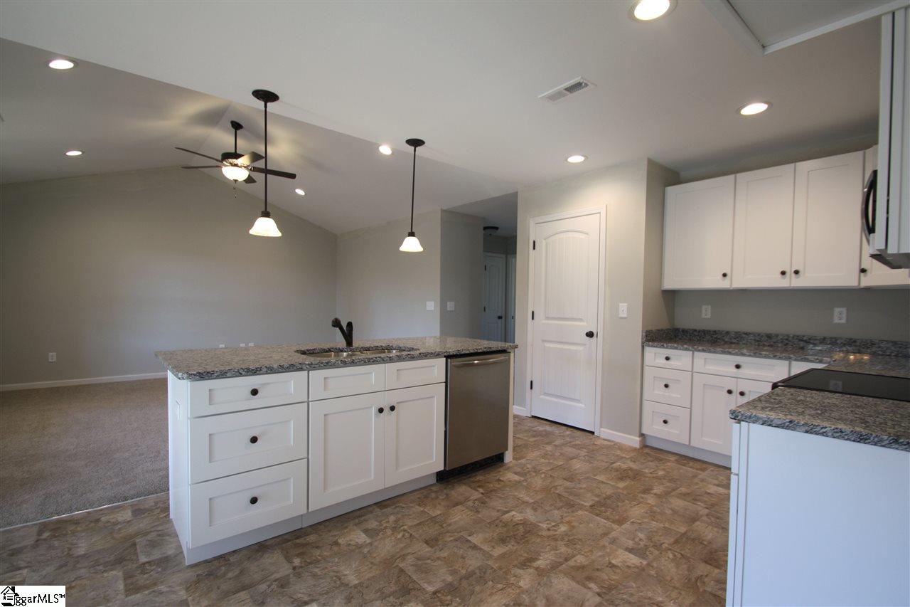 14 Montgomery Road Lyman, SC 29365 - Photo 16 of 29
