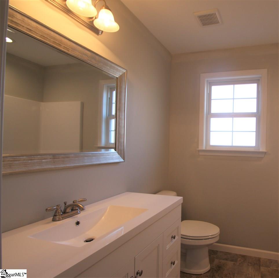 14 Montgomery Road Lyman, SC 29365 - Photo 6 of 29