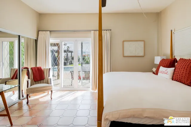 $14,355 | 477 East VÃa Colusa, Palm Springs, CA 92262