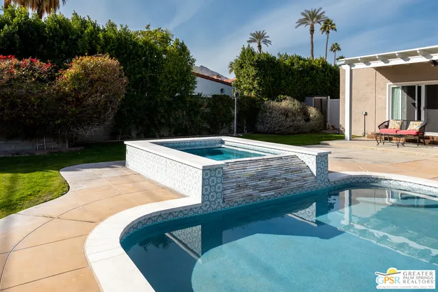 $14,355 | 477 East VÃa Colusa, Palm Springs, CA 92262