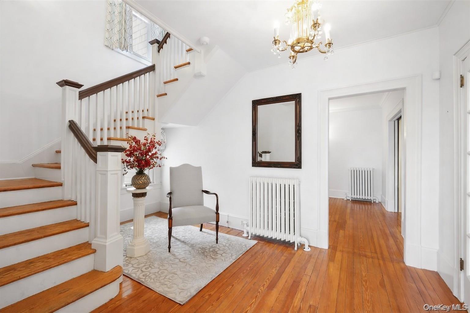 66 Drake Road Scarsdale, NY 10583 - Photo 4 of 28