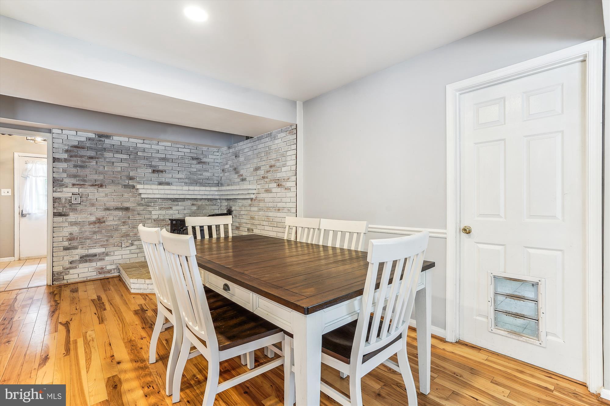 4219 High Ridge Road Haymarket, VA 20169 - Photo 11 of 55 Breakfast Area