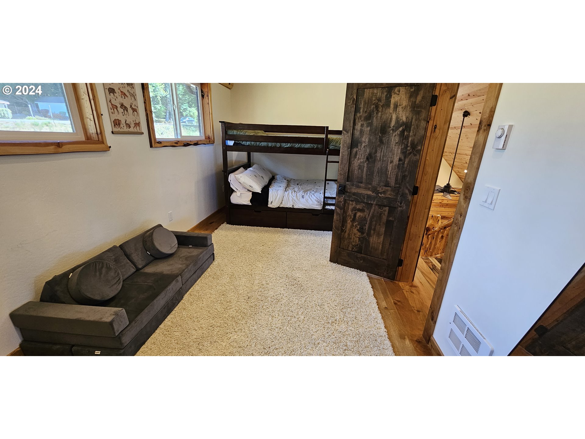 28331 Hunter Creek Heights Road Gold Beach, OR 97444 - Photo 18 of 45 Gallery Image 18