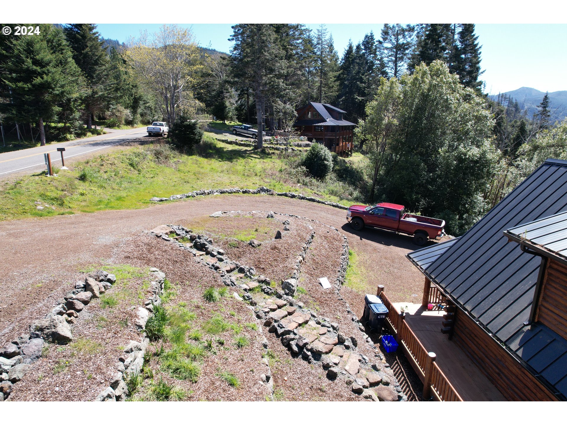 28331 Hunter Creek Heights Road Gold Beach, OR 97444 - Photo 44 of 45 Gallery Image 44