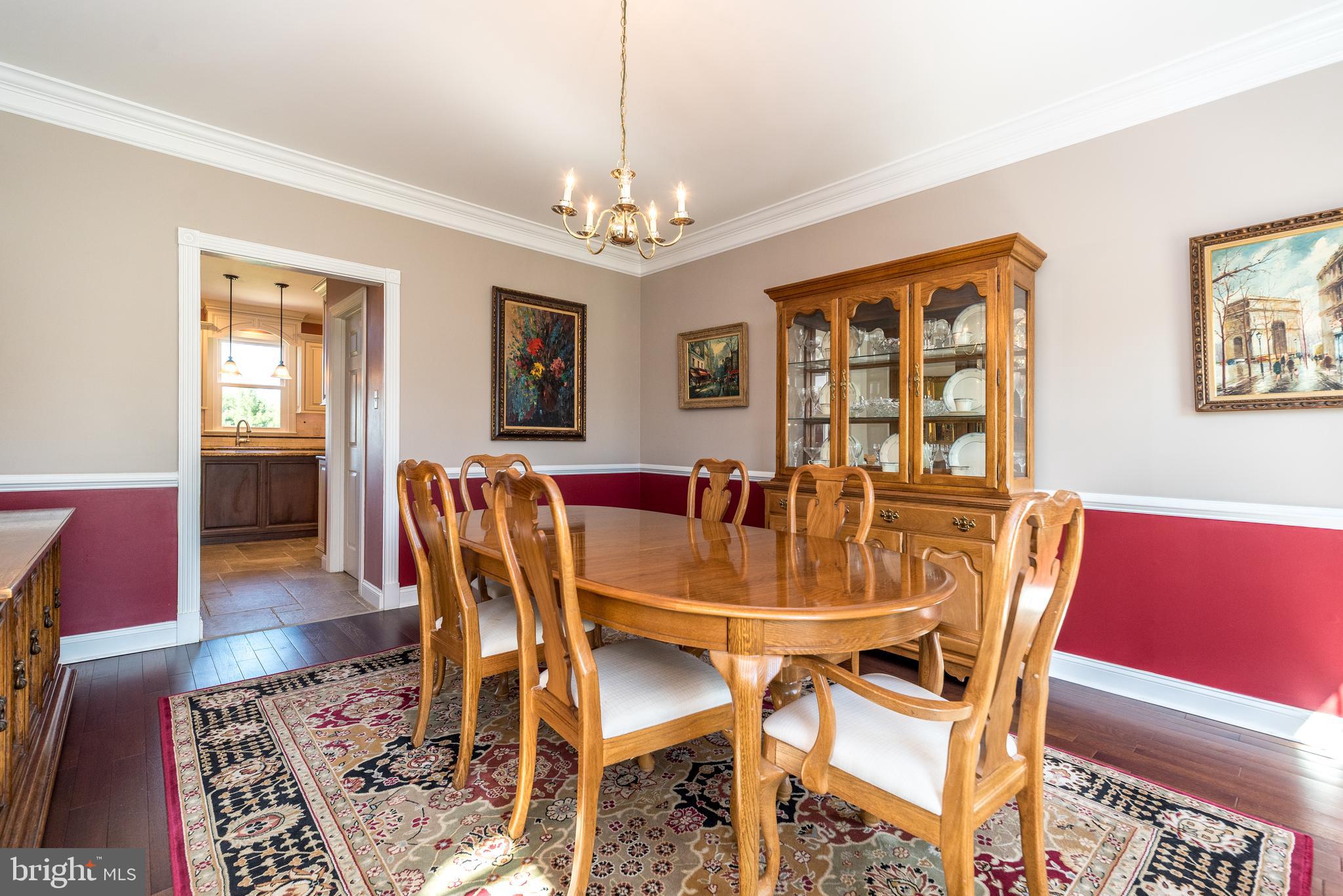 61 Lenape Road Richboro, PA 18954 - Photo 12 of 39 Dining Room