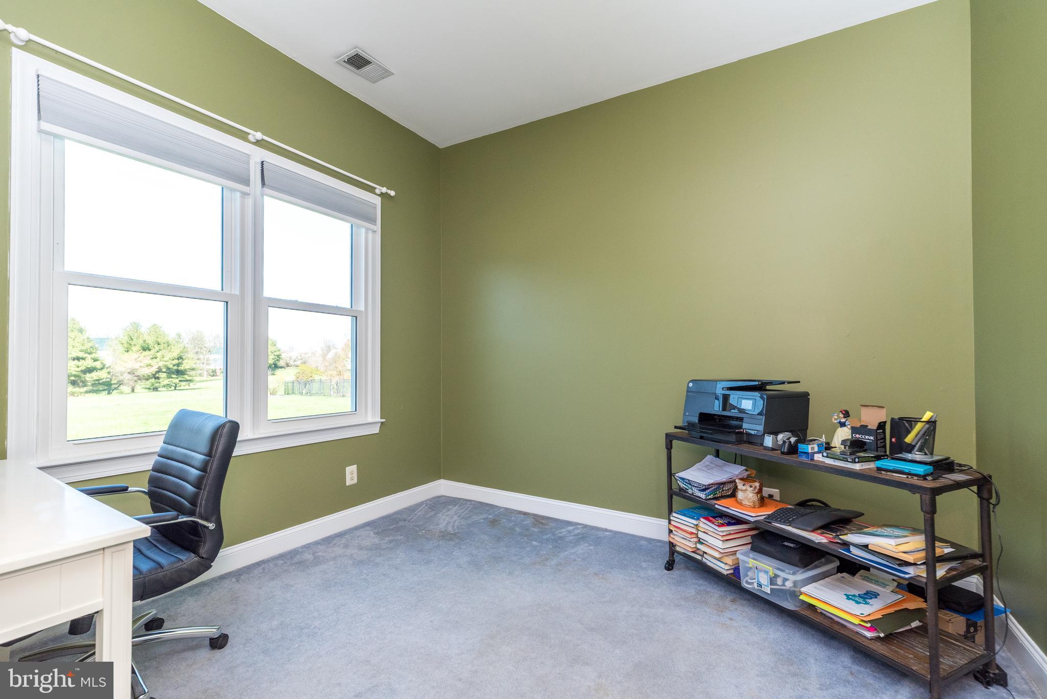 61 Lenape Road Richboro, PA 18954 - Photo 19 of 39 Den/flex room