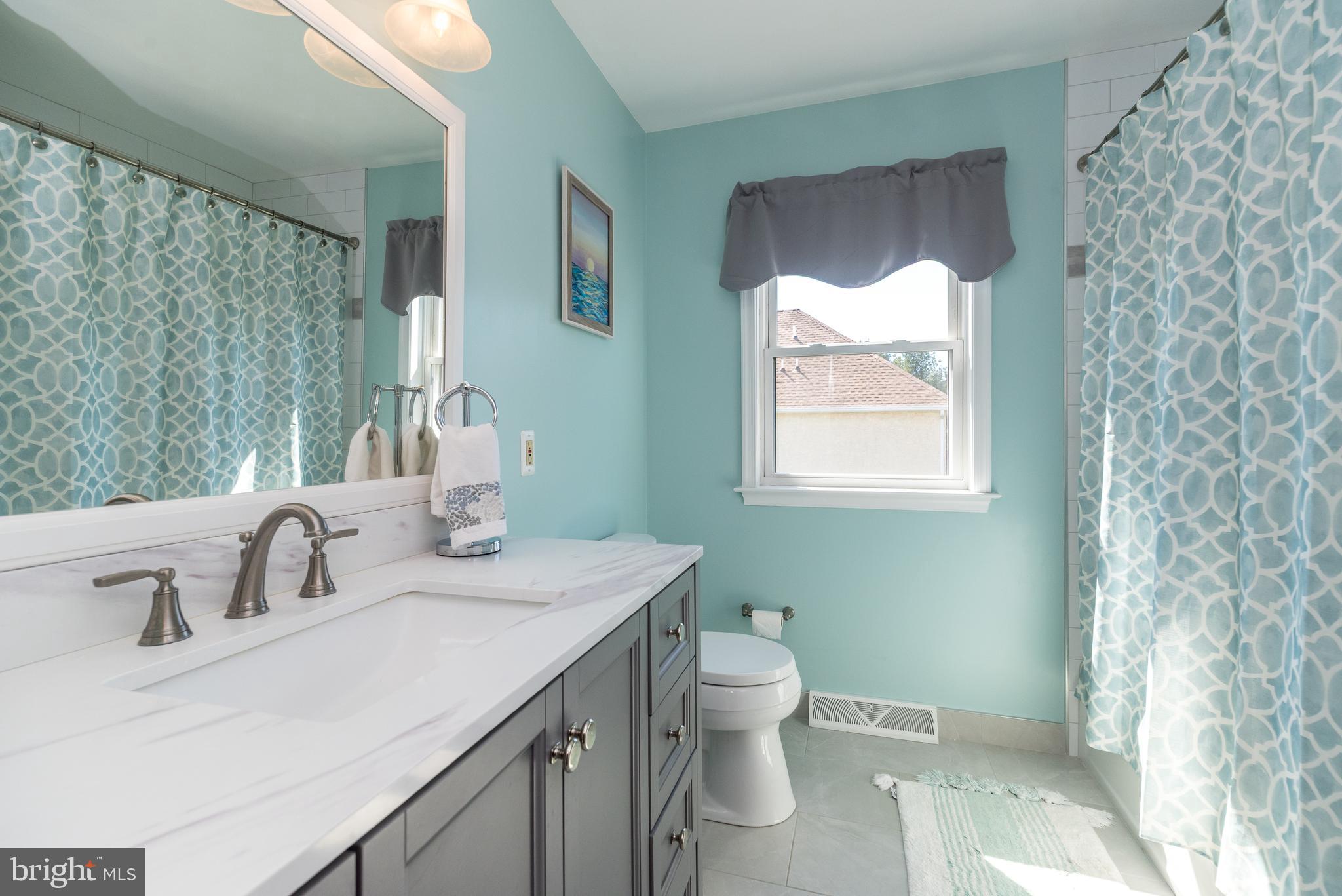 61 Lenape Road Richboro, PA 18954 - Photo 33 of 39 New Hall Full Bath