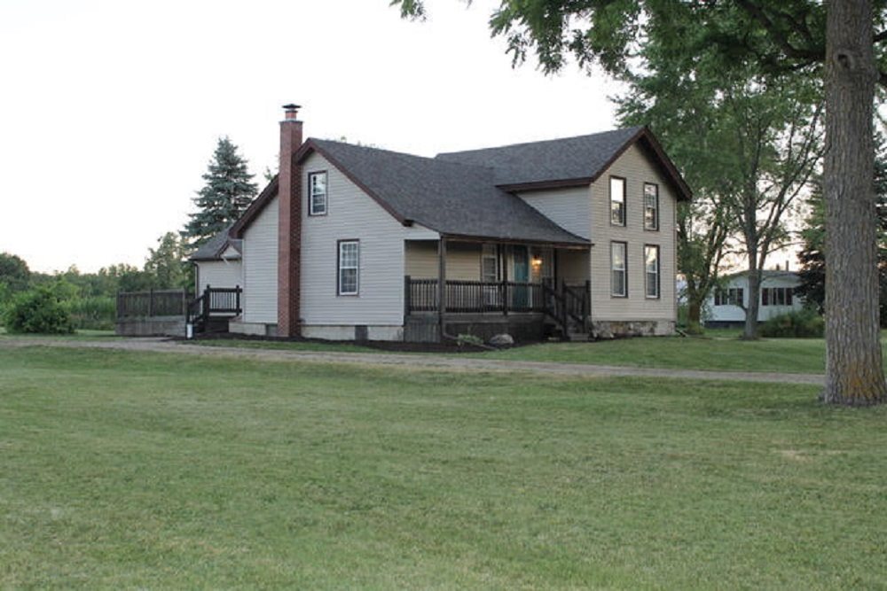 800 East Riley Road Owosso, MI 48867 - Photo 2 of 39