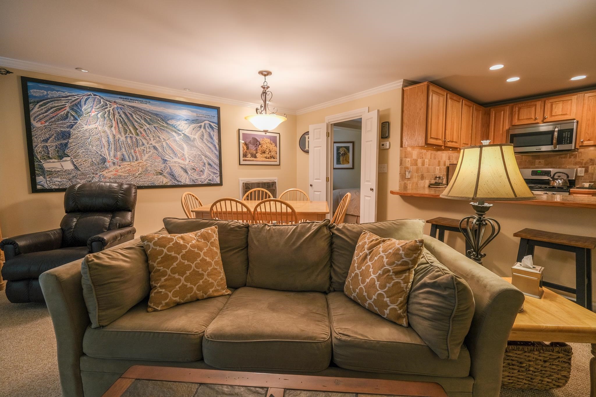 32 Highway 103, Unit F4 Ludlow, VT 05149 - Photo 13 of 37