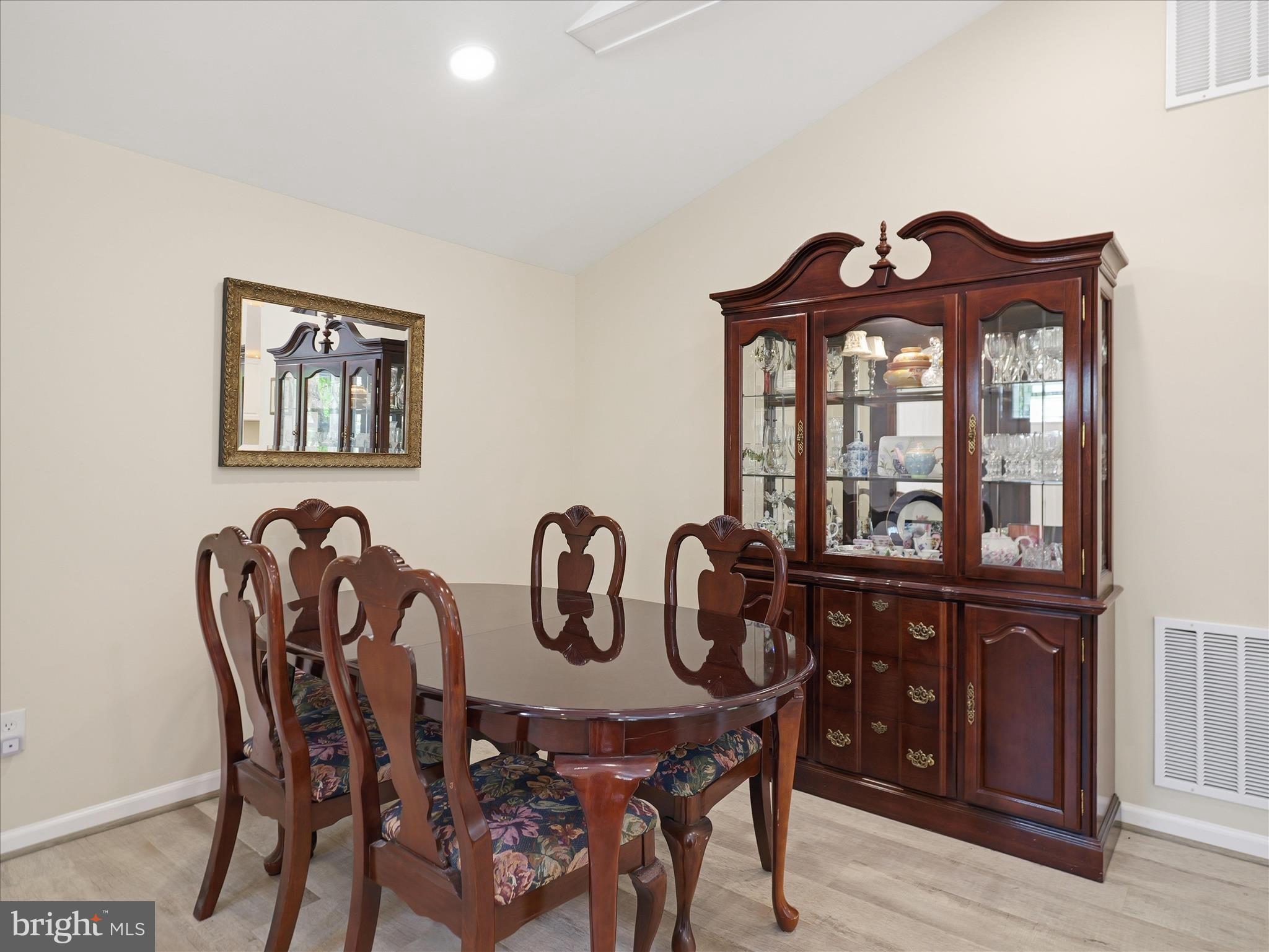 3147 Mountain Lake Road Hedgesville, WV 25427 - Photo 15 of 53