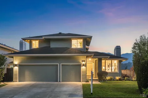 $1,695,000 | 15 Aaron Drive, Novato, CA 94949