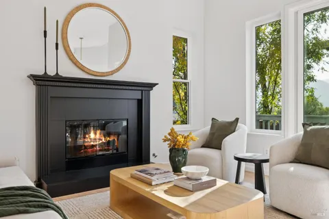 $1,695,000 | 15 Aaron Drive, Novato, CA 94949