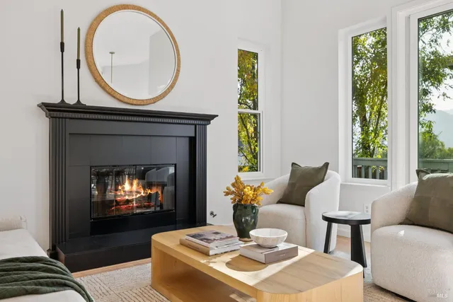 $1,695,000 | 15 Aaron Drive, Novato, CA 94949