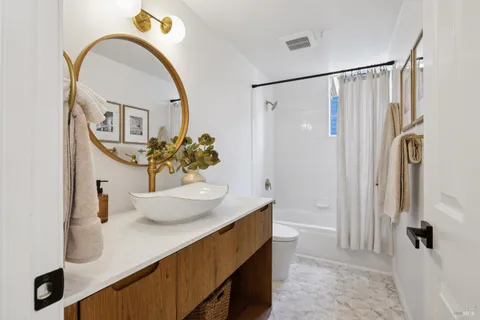 $1,695,000 | 15 Aaron Drive, Novato, CA 94949