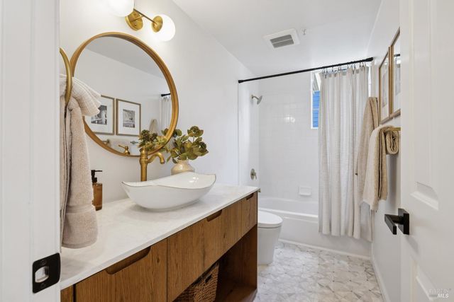 $1,695,000 | 15 Aaron Drive, Novato, CA 94949