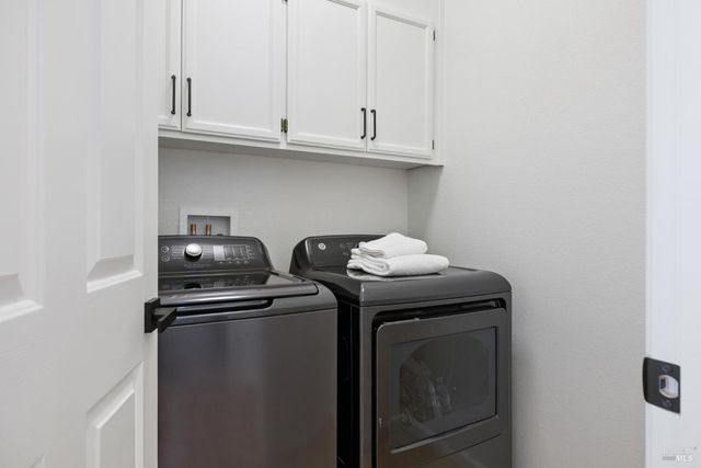 $1,695,000 | 15 Aaron Drive, Novato, CA 94949