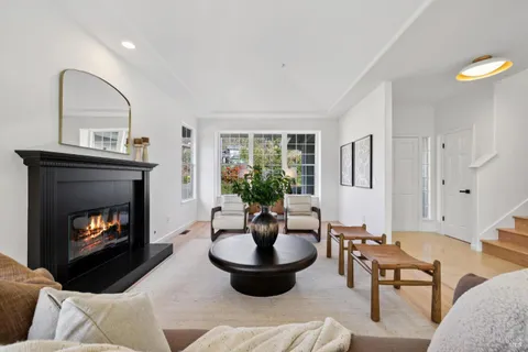 $1,695,000 | 15 Aaron Drive, Novato, CA 94949