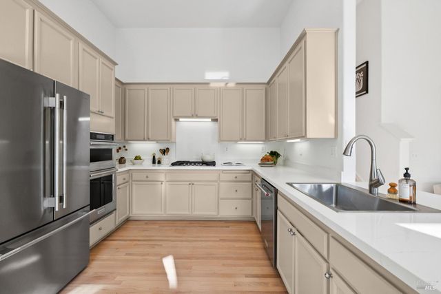 $1,695,000 | 15 Aaron Drive, Novato, CA 94949