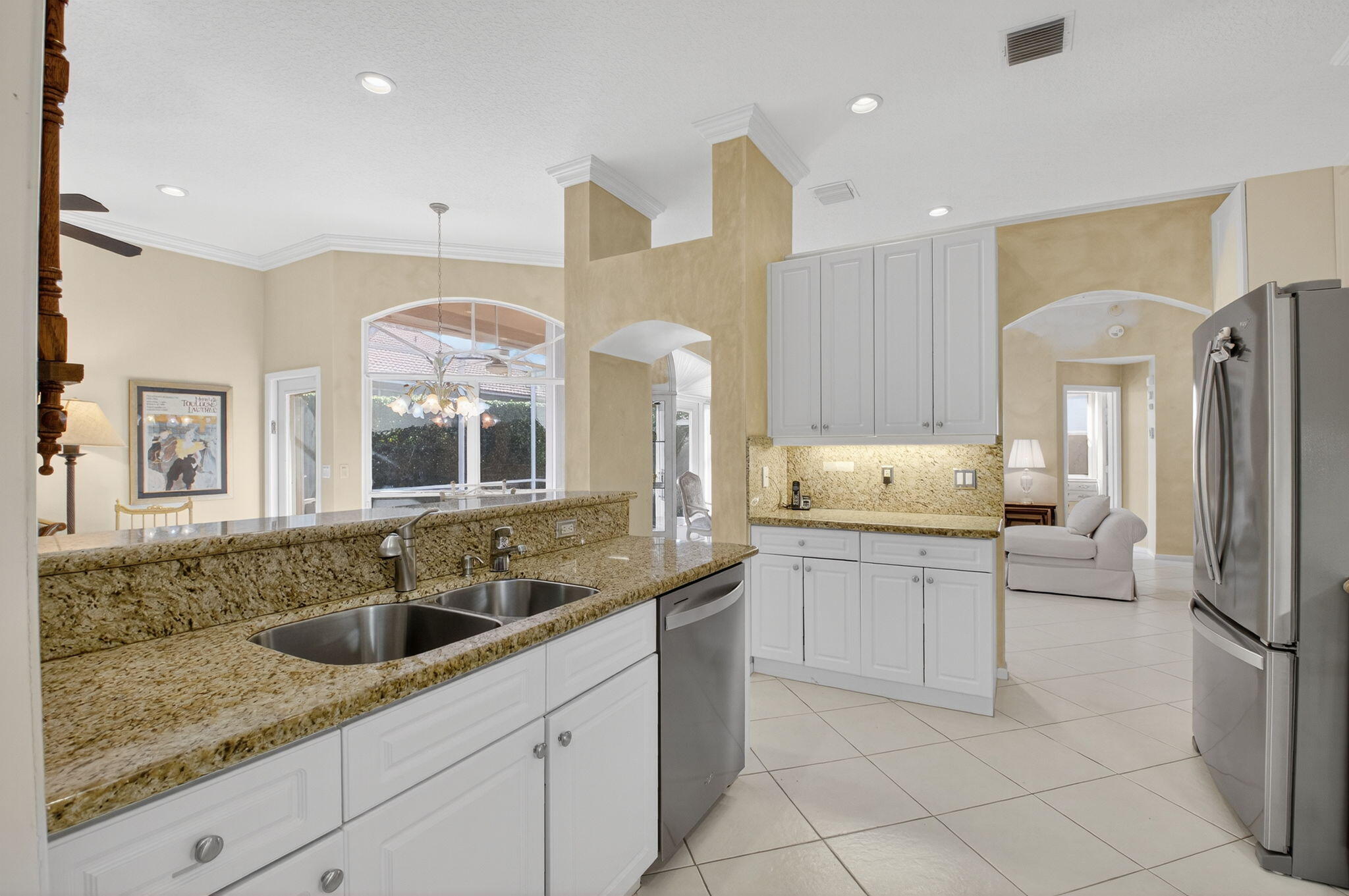 23449 Torre Circle Boca Raton, FL 33433 - Photo 17 of 40 17-web-or-mls-DSC_9189