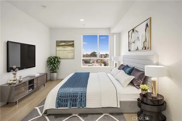 $2,685 | 11714 Archwood Street, Unit 206, North Hollywood, CA 91606