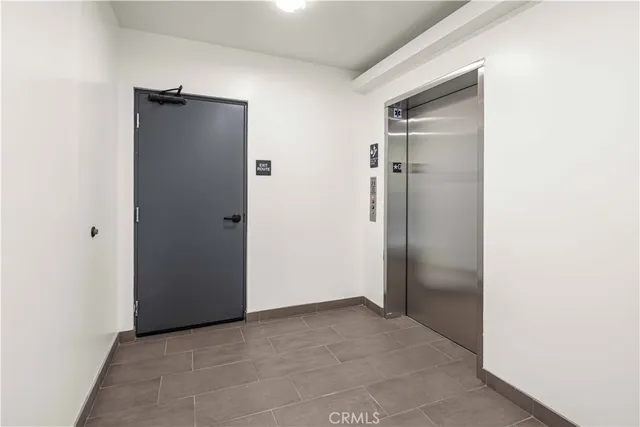 $2,685 | 11714 Archwood Street, Unit 206, North Hollywood, CA 91606