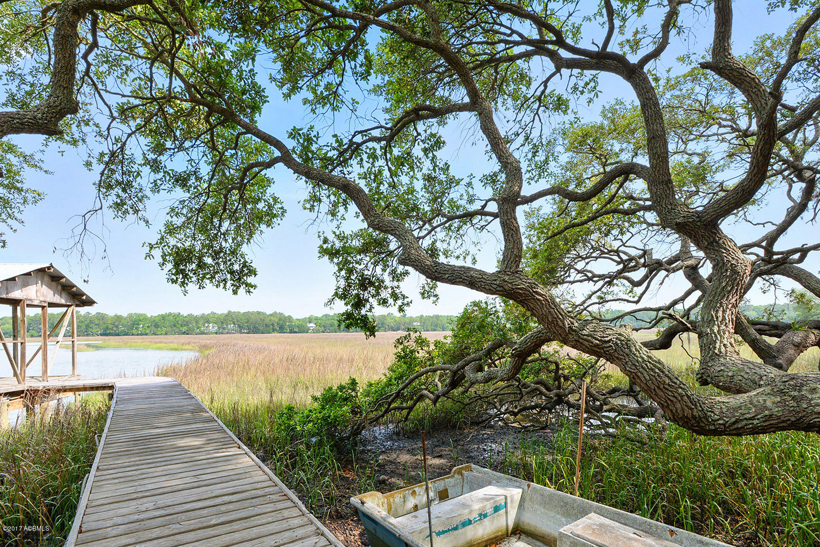 6092 Vaux Road Beaufort, SC 29906 - Photo 4 of 26 023_1600x1067_mls