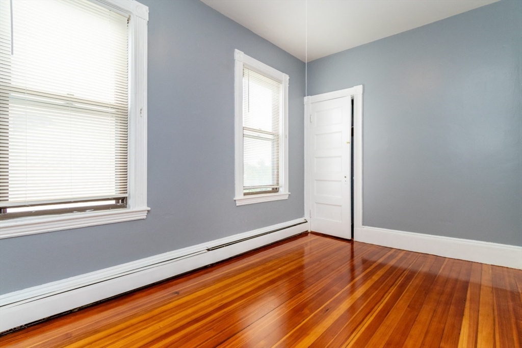 46 Houghton Street, Unit 3 Boston, MA 02122 - Photo 8 of 10