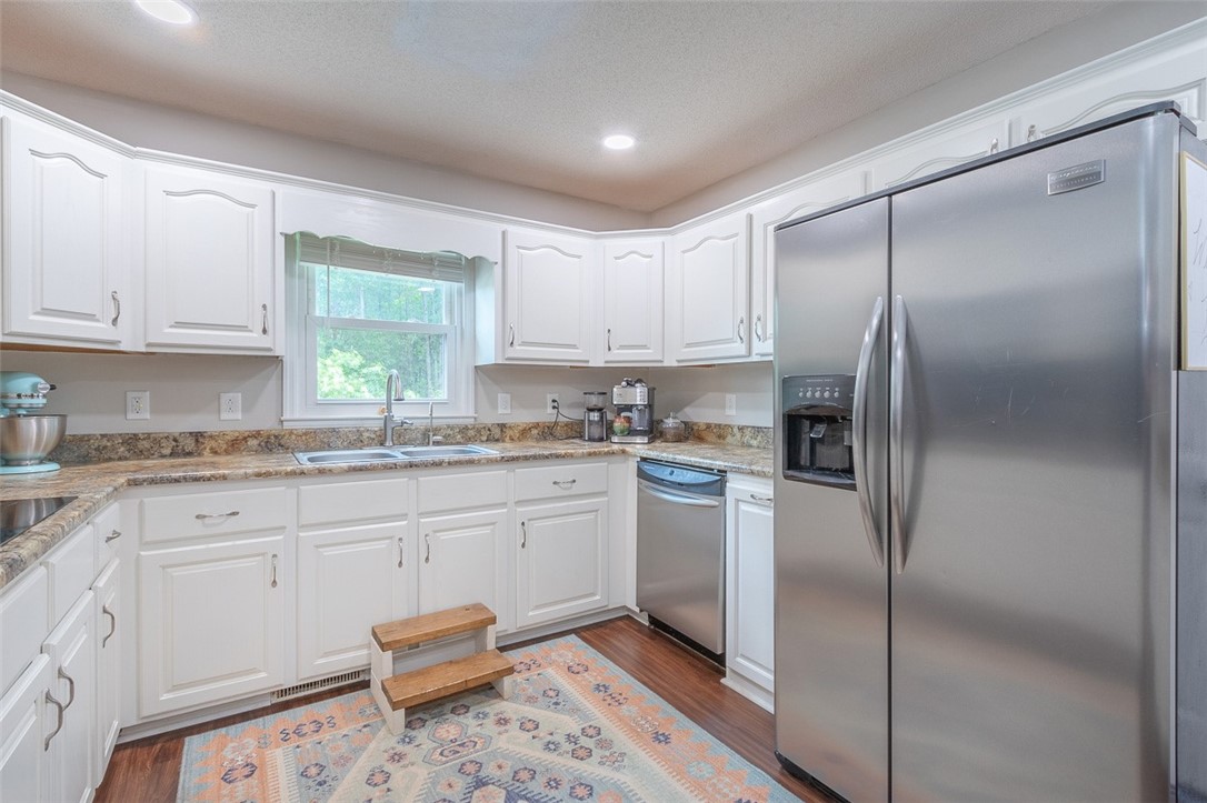 1220 Phillips Road Anderson, SC 29625 - Photo 11 of 44