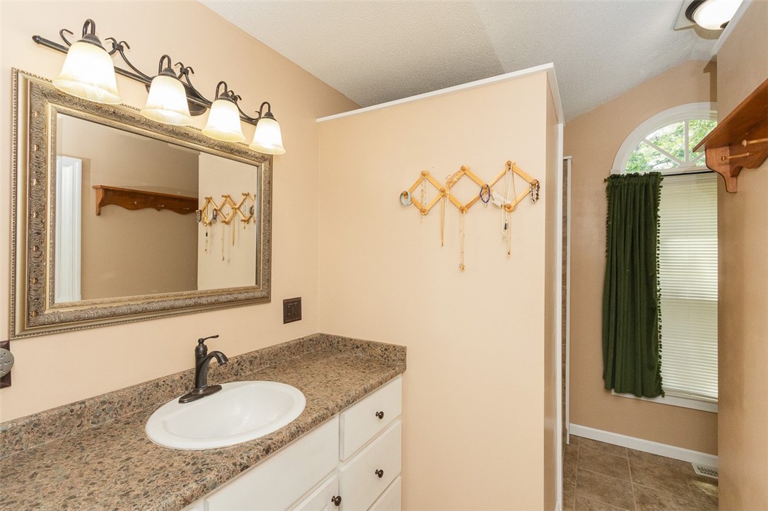 1220 Phillips Road Anderson, SC 29625 - Photo 22 of 44