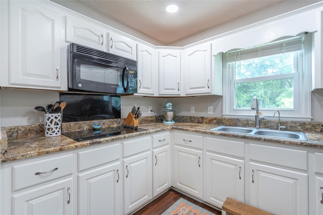 1220 Phillips Road Anderson, SC 29625 - Photo 10 of 44