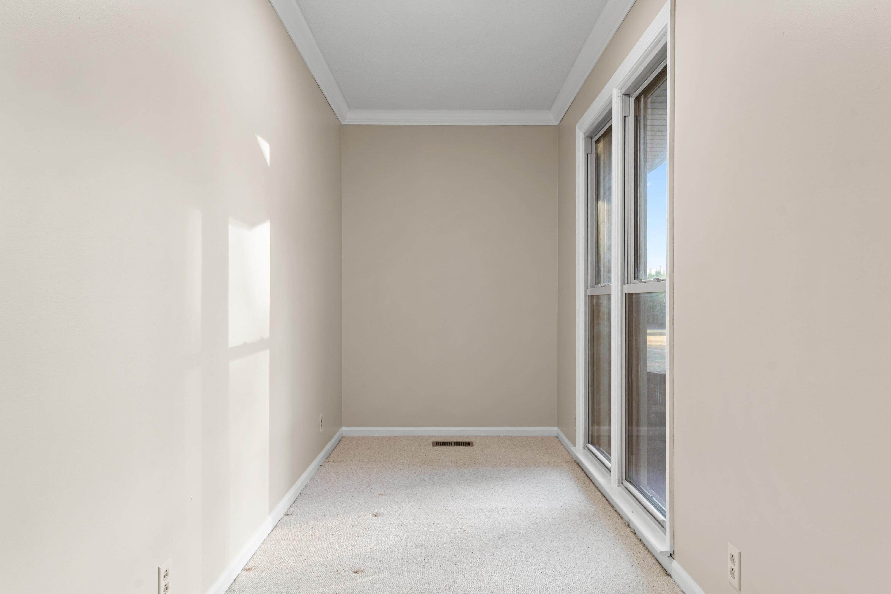 2456 Fort Motte Road St. Matthews, SC 29135 - Photo 8 of 27 IMG_6024