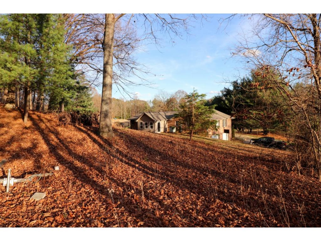 392 Cedar Branch Road Kingsport, TN 37664 - Photo 28 of 36 Photo 28