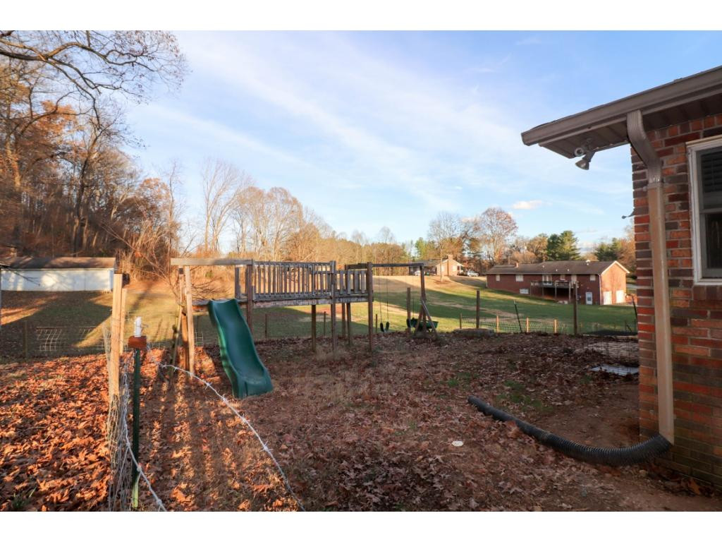 392 Cedar Branch Road Kingsport, TN 37664 - Photo 31 of 36 Photo 31