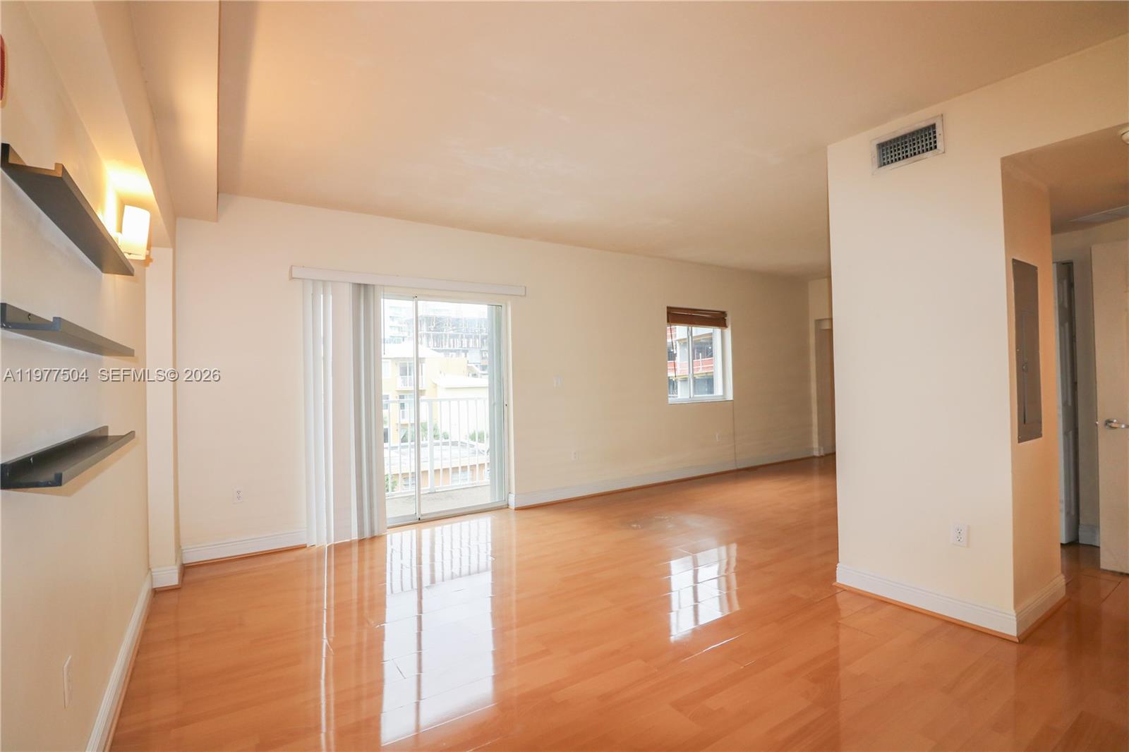 134 Southwest 7th Avenue, Unit 403 Miami, FL 33130 - Photo 15 of 31