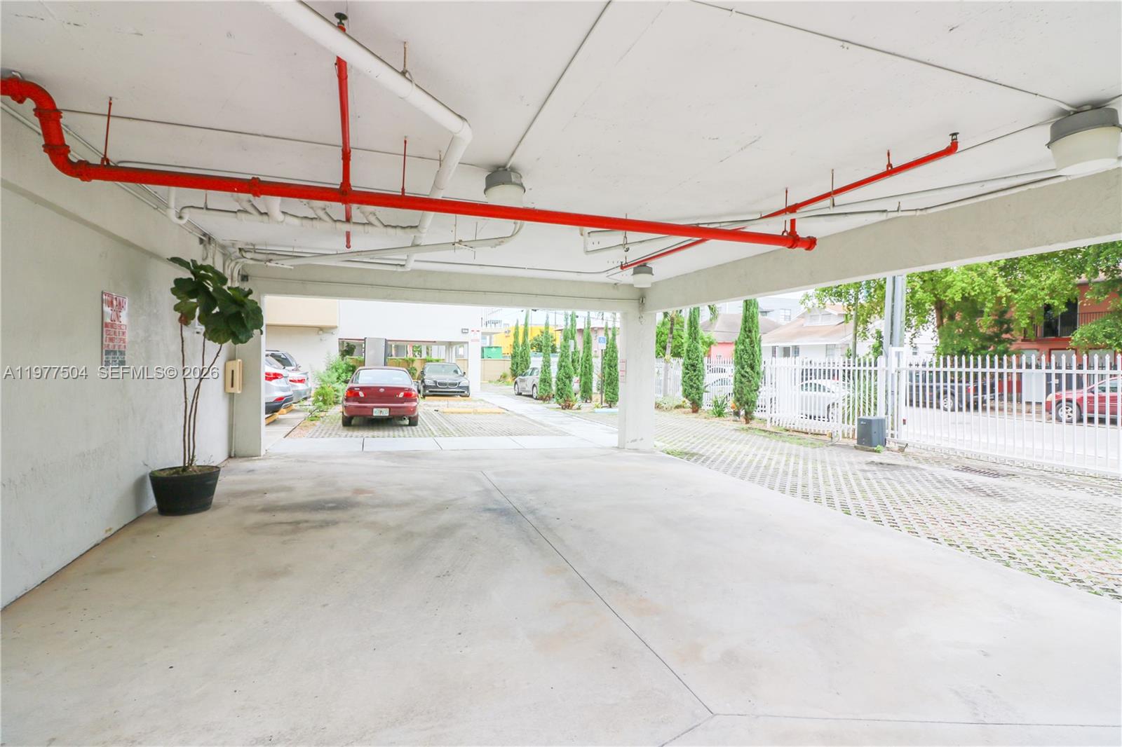 134 Southwest 7th Avenue, Unit 403 Miami, FL 33130 - Photo 28 of 31