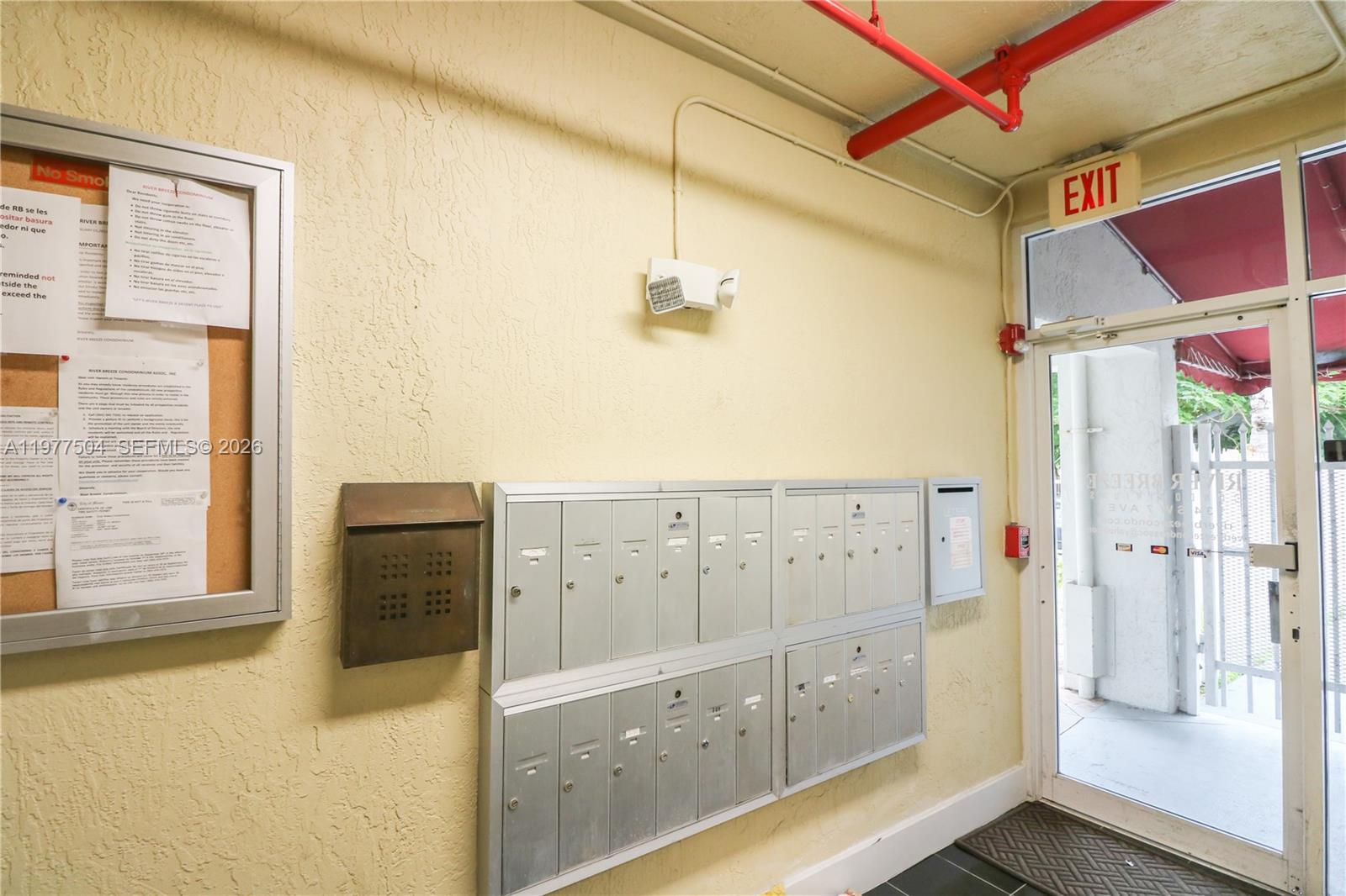 134 Southwest 7th Avenue, Unit 403 Miami, FL 33130 - Photo 6 of 31